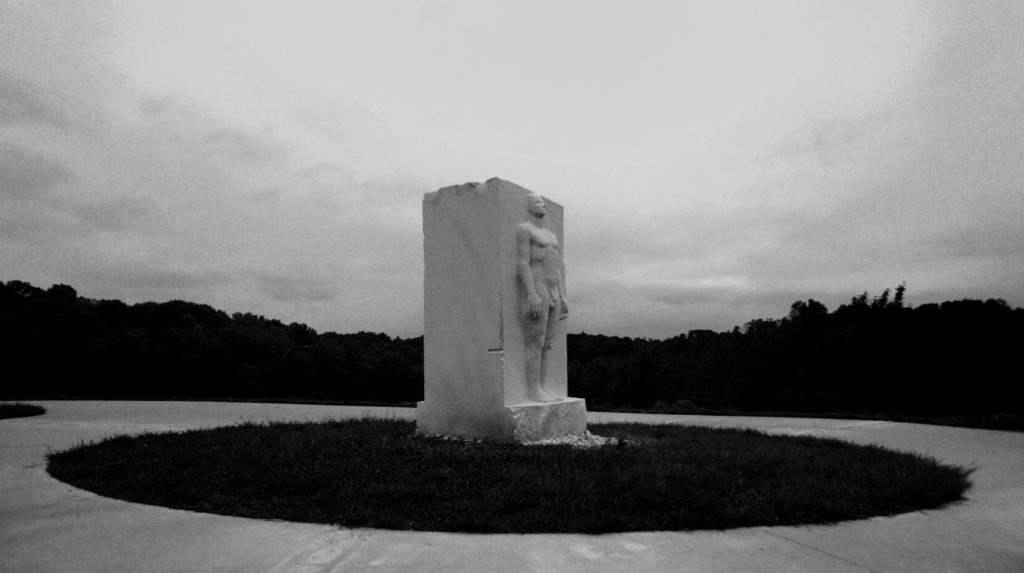 In-side-out, 235 × 140 × 120 cm, žula/granite, 2008–13, North Carolina, USA